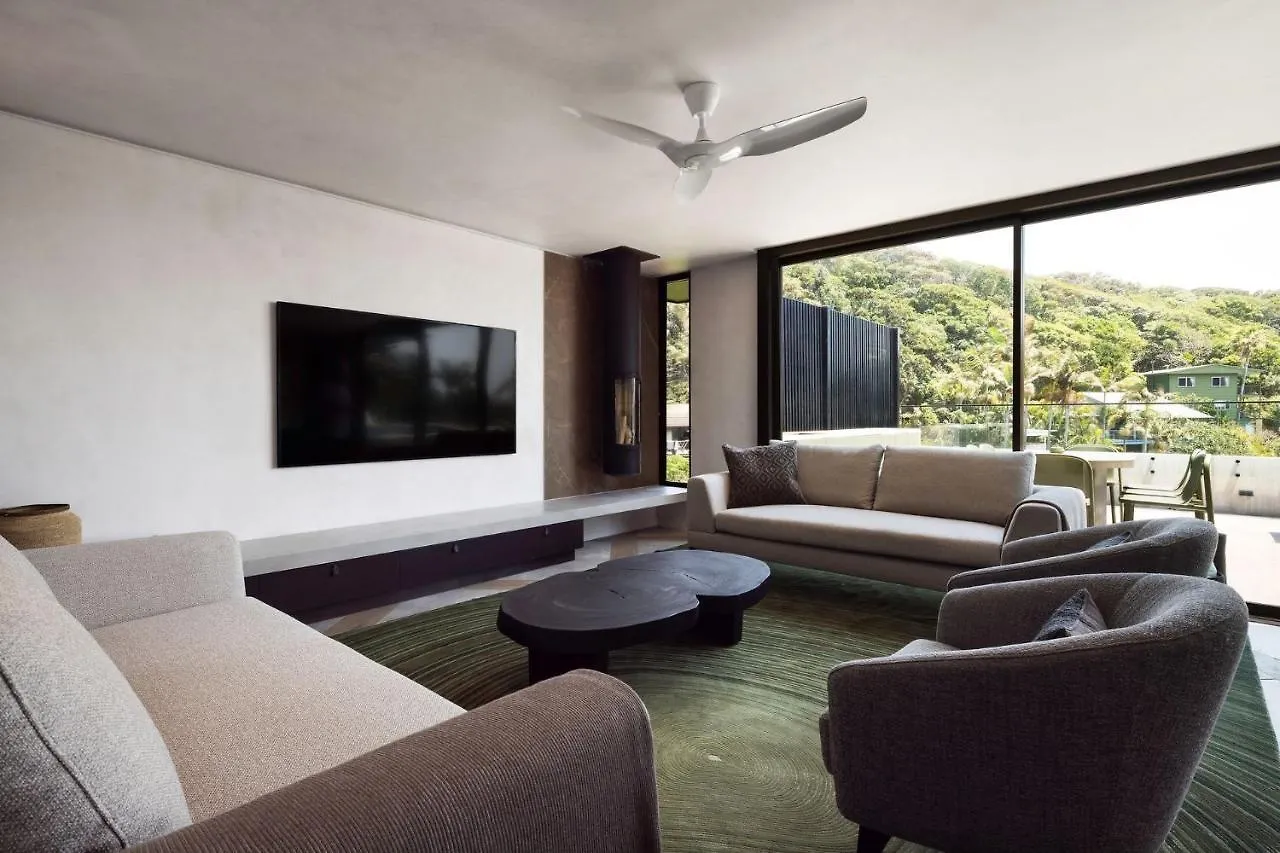Moonrise & Starfall - Twin Wategos Luxury Retreats Byron Bay 0*,  Australië